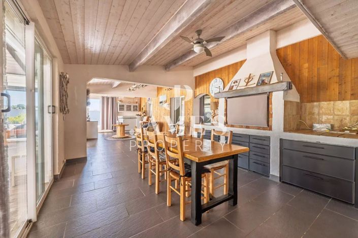 Image No.5-3 Bed House for sale