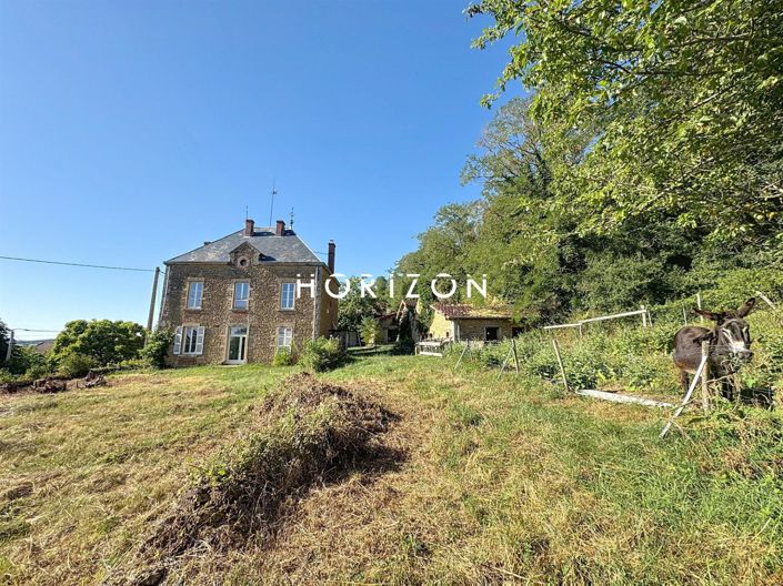 Image No.6-3 Bed House for sale