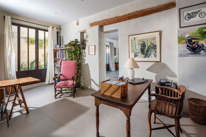 Image No.15-5 Bed House for sale