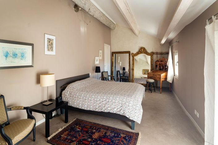 Image No.18-5 Bed House for sale