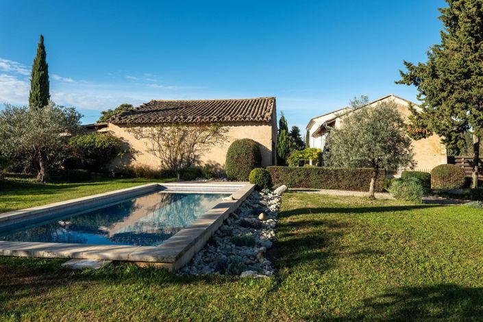 Image No.7-5 Bed House for sale