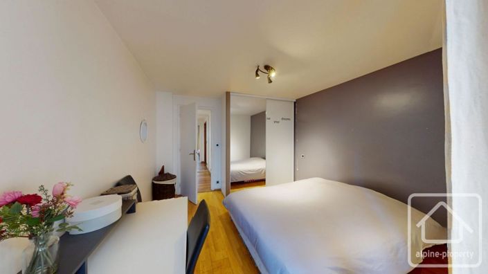 Image No.12-3 Bed Apartment for sale