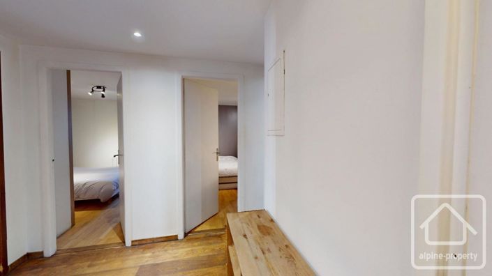 Image No.18-3 Bed Apartment for sale