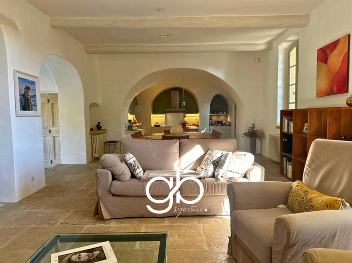 Image No.8-4 Bed House for sale