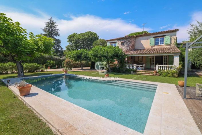 Image No.1-5 Bed House for sale