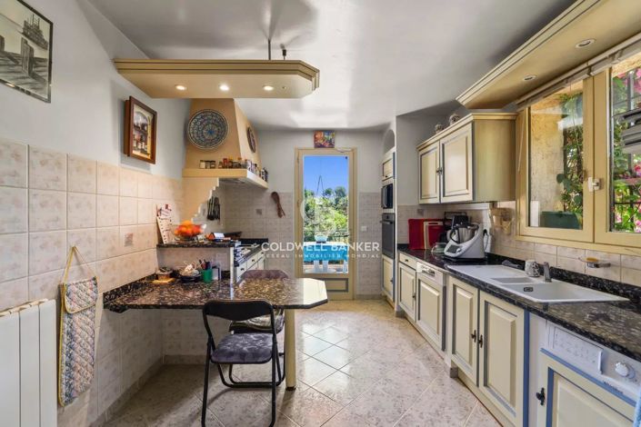 Image No.6-Maison de 4 chambres à vendre à Mougins