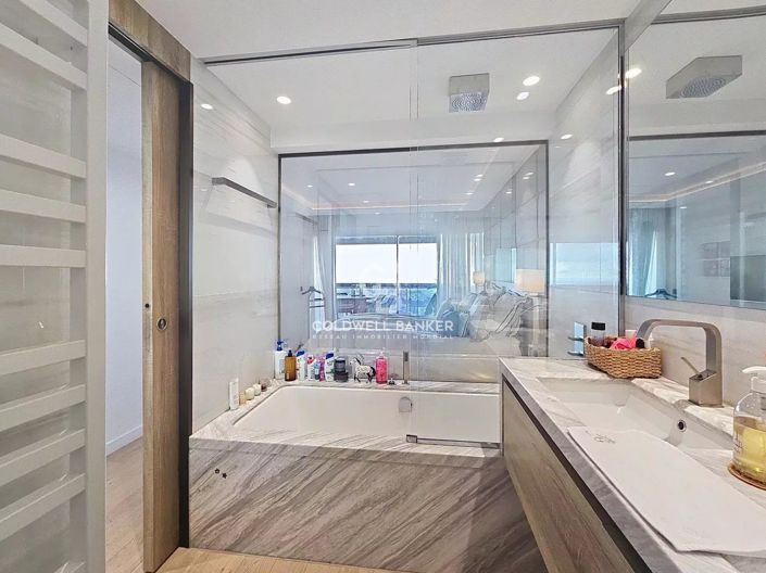 Image No.11-Appartement de 2 chambres à vendre à Le Cannet