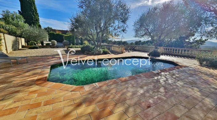 Image No.4-4 Bed House for sale