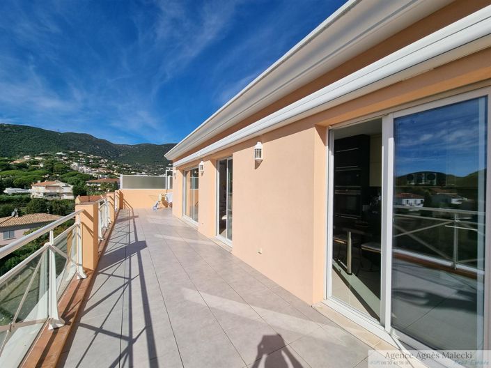 Image No.1-Appartement de 4 chambres à vendre à Cavalaire-sur-Mer