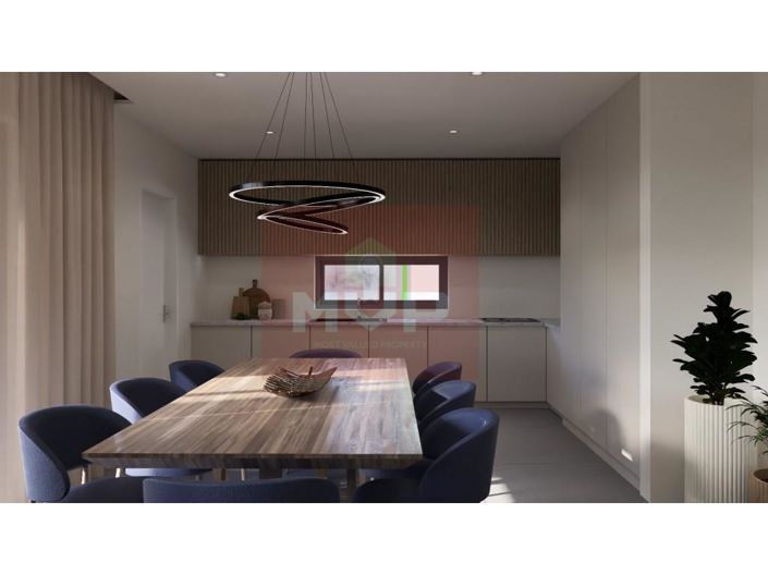 Image No.16-4 Bed House for sale