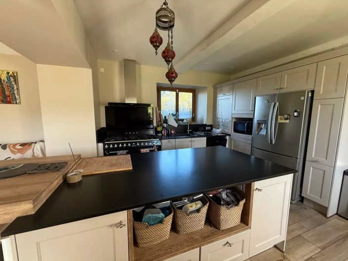 Image No.4-4 Bed House for sale