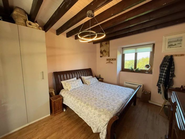 Image No.7-4 Bed House for sale