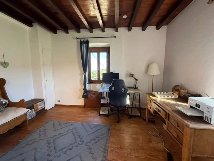 Image No.9-4 Bed House for sale