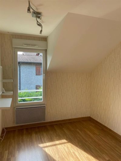 Image No.8-3 Bed House for sale