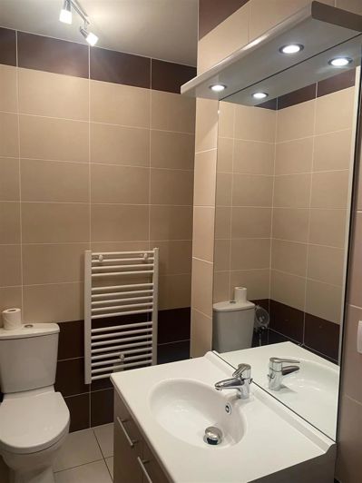 Image No.12-3 Bed House for sale