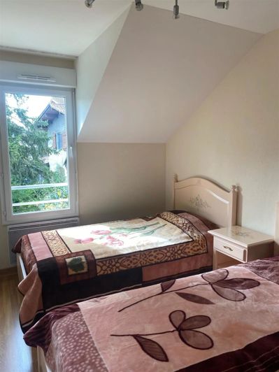 Image No.8-3 Bed House for sale