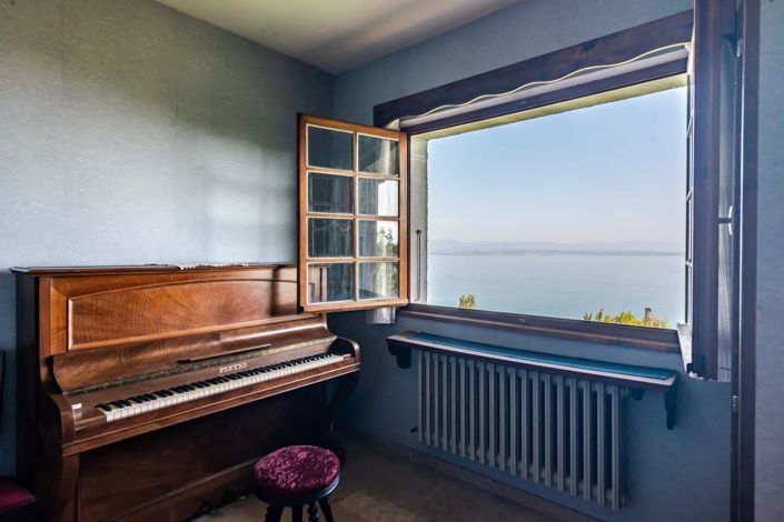 Image No.12-5 Bed House for sale