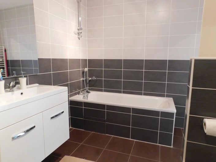 Image No.18-3 Bed Property for sale