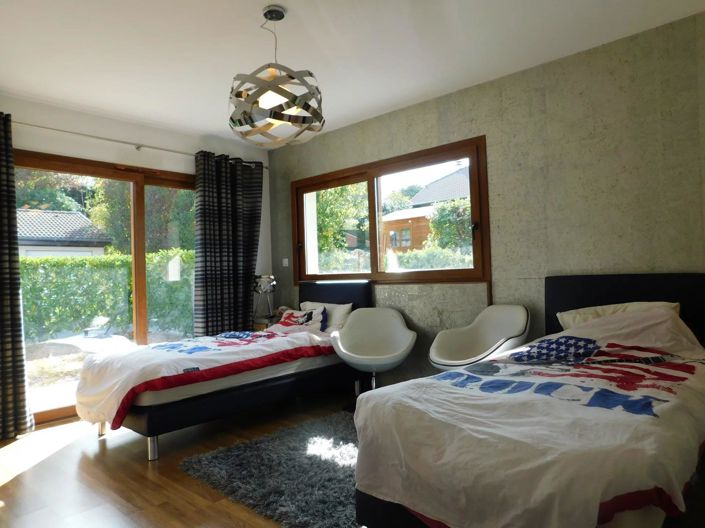 Image No.9-3 Bed Property for sale