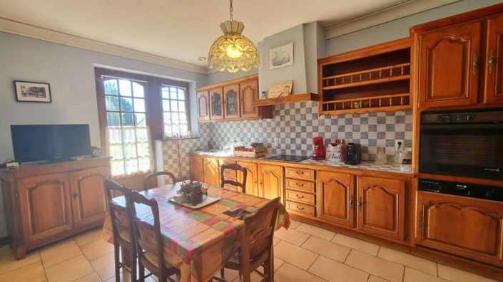 Image No.17-3 Bed House for sale