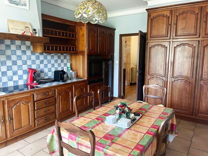 Image No.19-3 Bed House for sale