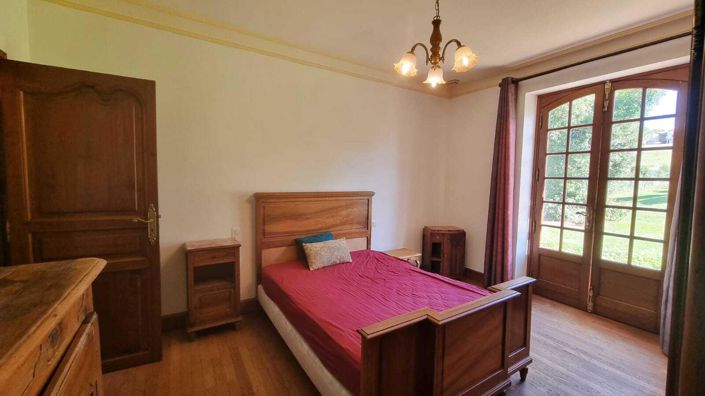 Image No.22-3 Bed House for sale