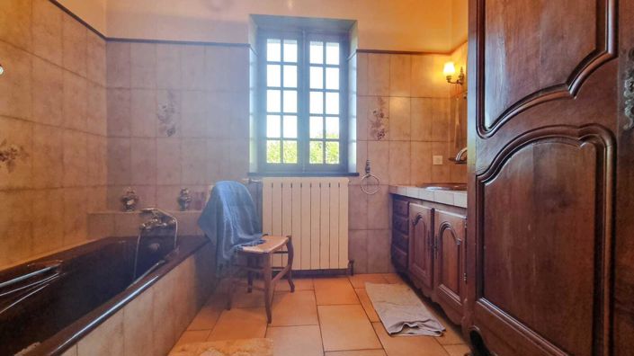 Image No.26-3 Bed House for sale