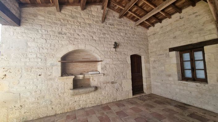 Image No.6-3 Bed House for sale