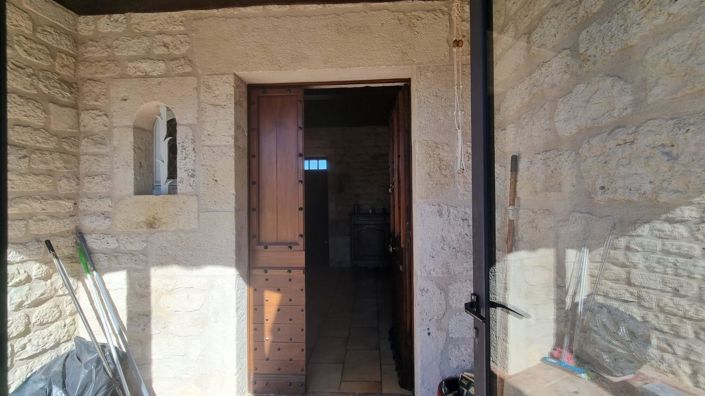 Image No.7-3 Bed House for sale