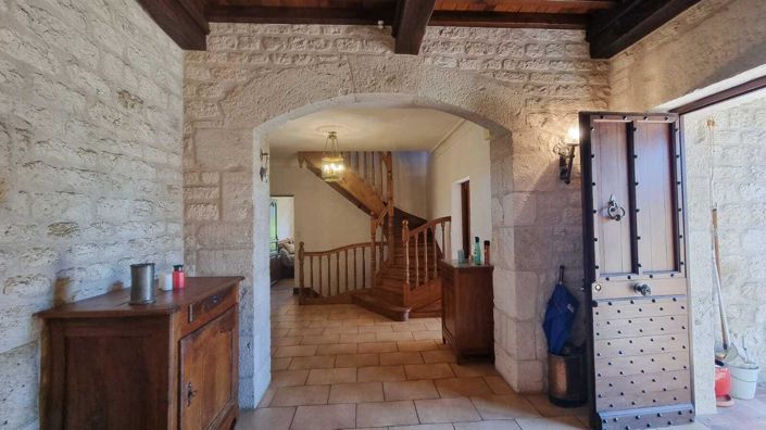 Image No.8-3 Bed House for sale