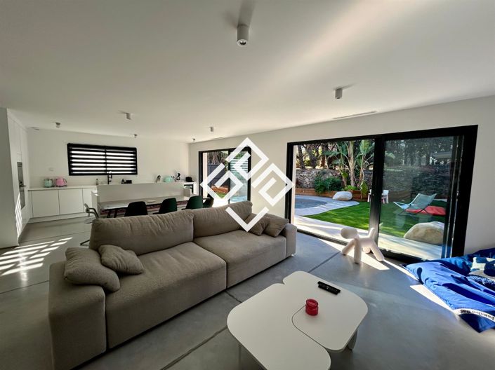 Image No.3-Maison de 3 chambres à vendre à Narbonne