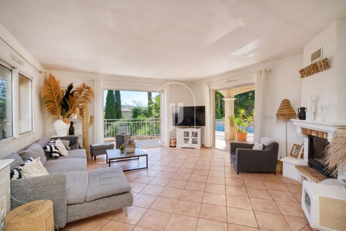 Image No.3-Maison de 5 chambres à vendre à Sainte-Maxime