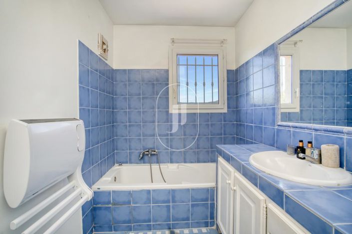 Image No.8-Maison de 5 chambres à vendre à Sainte-Maxime