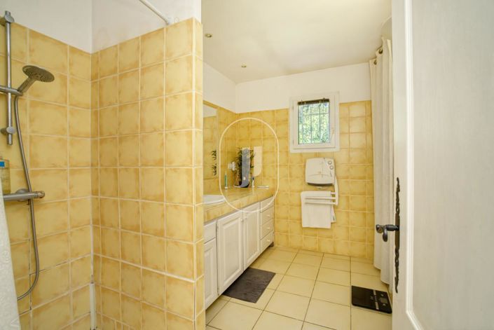 Image No.9-Maison de 5 chambres à vendre à Sainte-Maxime