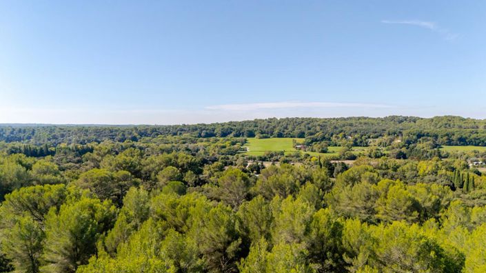 Image No.15-12 Bed Property for sale