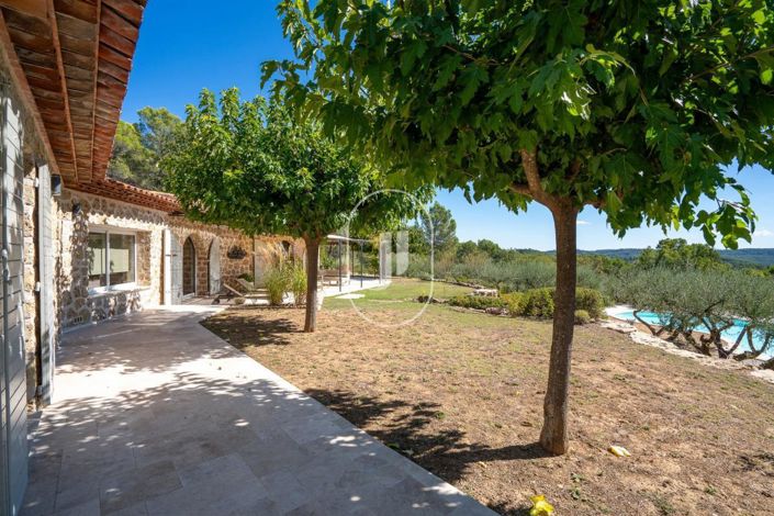 Image No.5-Maison de 4 chambres à vendre à Saint-Antonin-du-Var