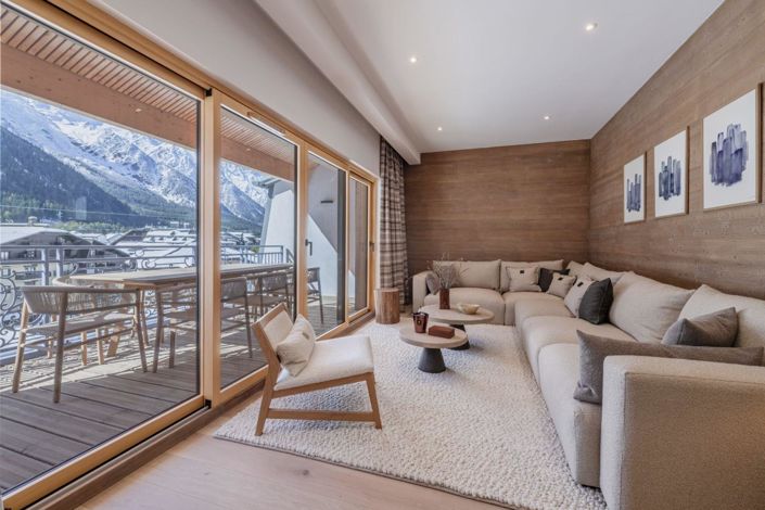 Image No.1-4 Bed Apartment for sale