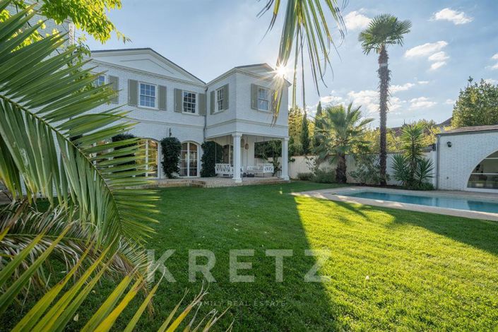 Image No.19-6 Bed House for sale