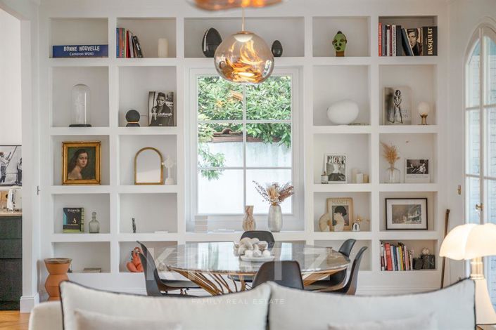 Image No.9-6 Bed House for sale