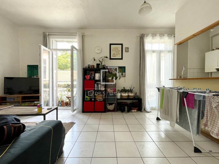 Image No.4-7 Bed House for sale