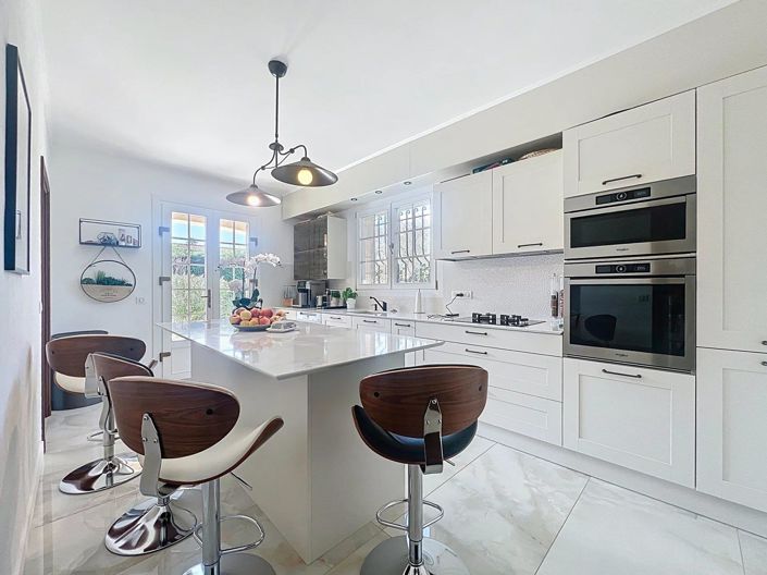 Image No.5-3 Bed House for sale