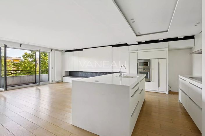 Image No.2-3 Bed Apartment for sale