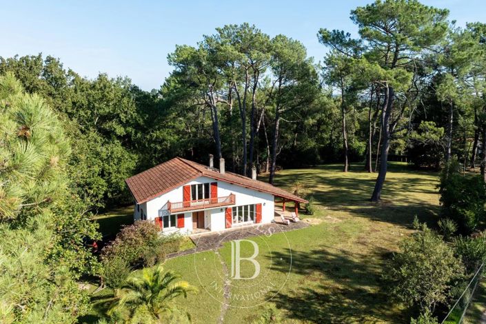 Image No.20-5 Bed House for sale