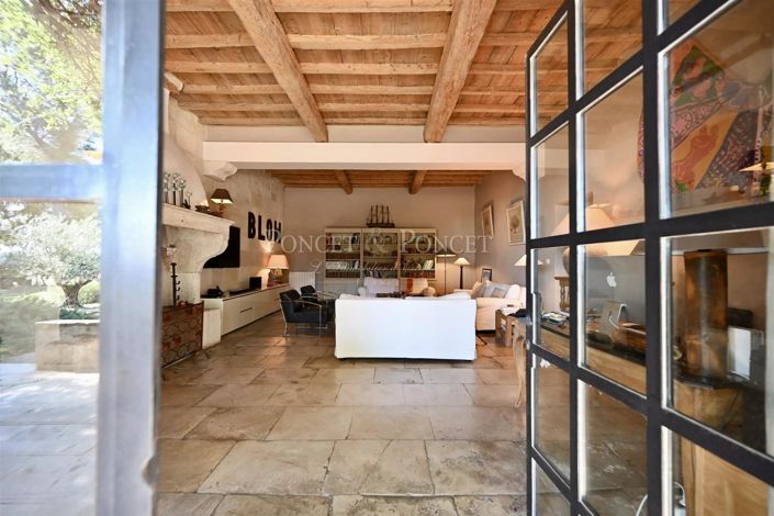 Image No.16-10 Bed House for sale