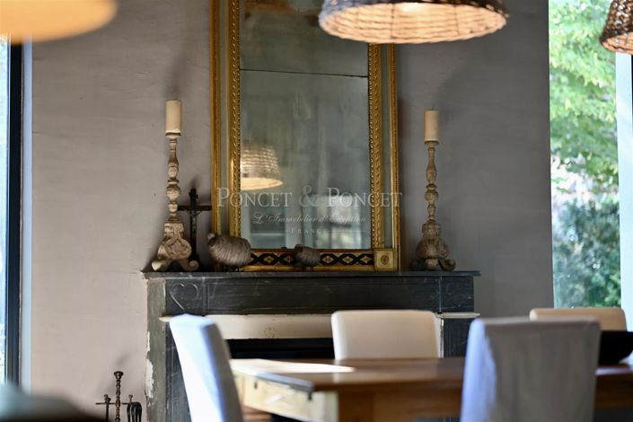 Image No.17-10 Bed House for sale