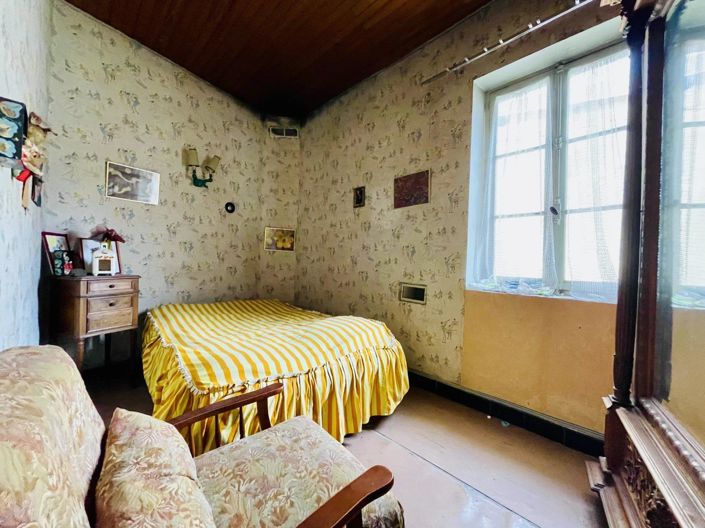 Image No.10-4 Bed House for sale