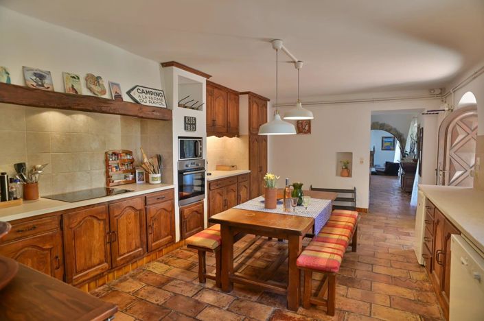 Image No.4-5 Bed House for sale