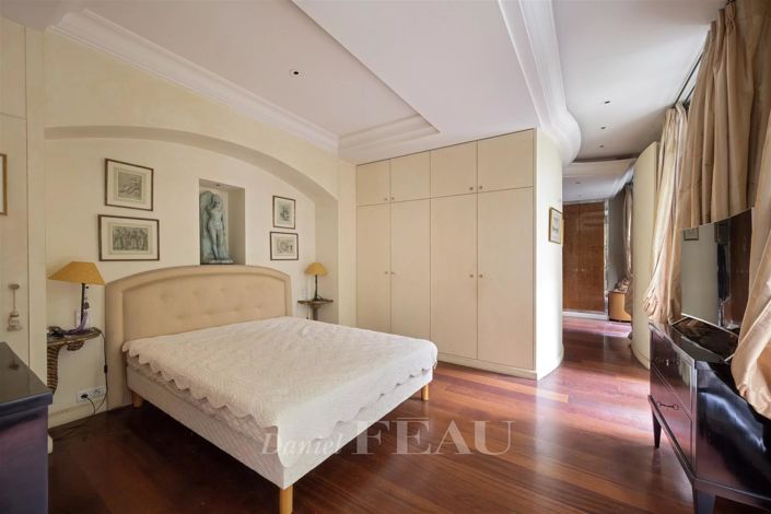 Image No.15-2 Bed Apartment for sale