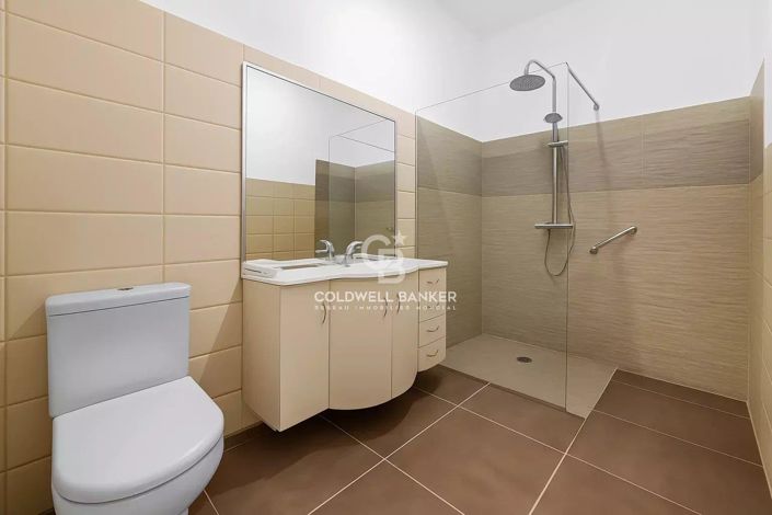 Image No.11-4 Bed House for sale