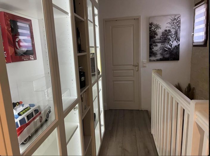 Image No.15-4 Bed House for sale